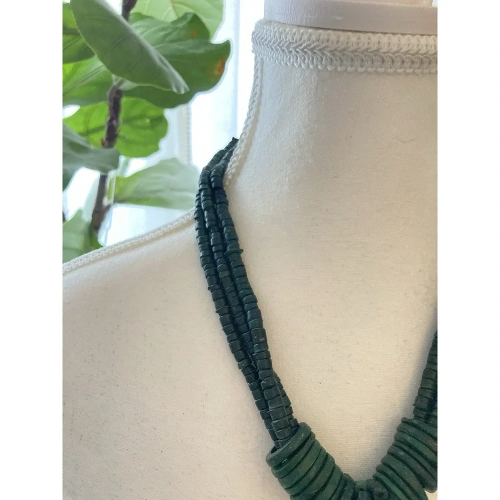 Boho Dark Green Disc Bead Necklace Oversized Round Pendant Tribal Artsy‎ Gypsy